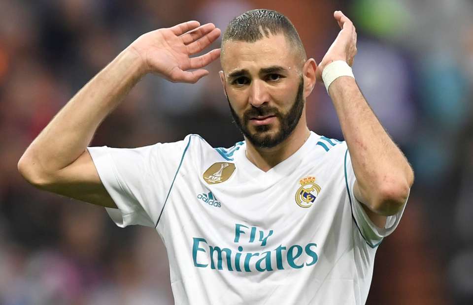 Karim Benzema går inn i Paris Saint-Germain-indeksen